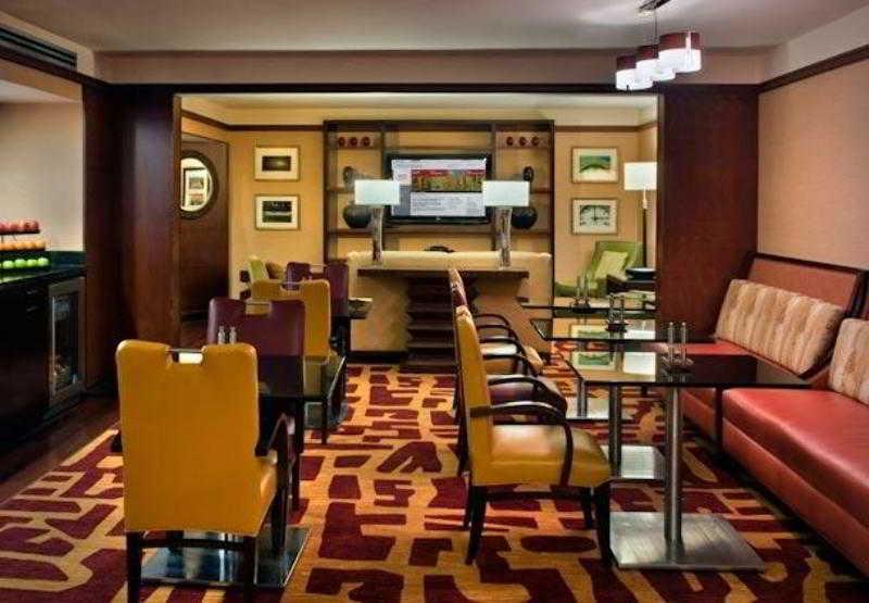 ทรัมบุล แมริออท เชลตัน Hotel Trumbull ภายนอก รูปภาพ