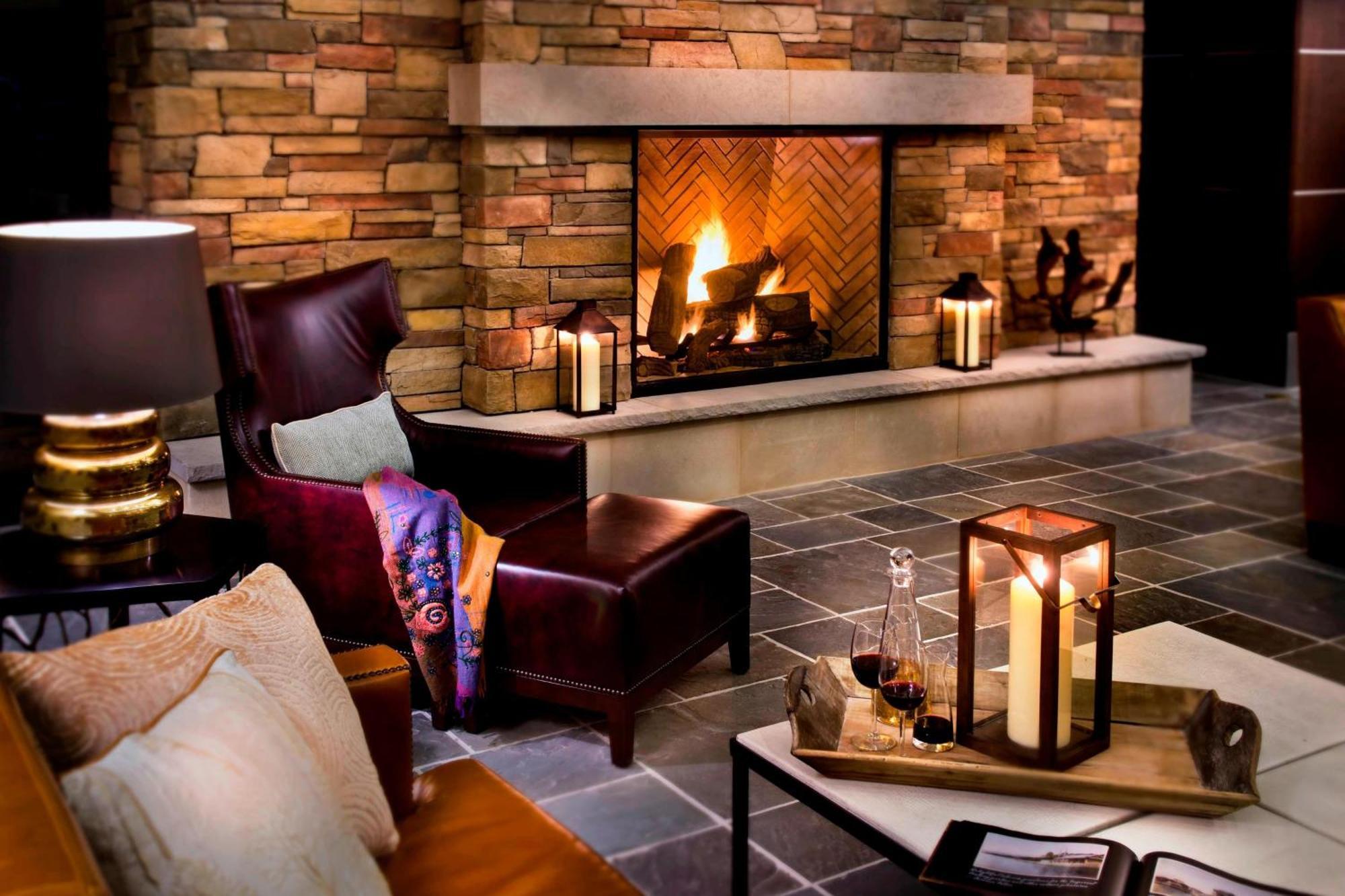 ทรัมบุล แมริออท เชลตัน Hotel Trumbull ภายนอก รูปภาพ