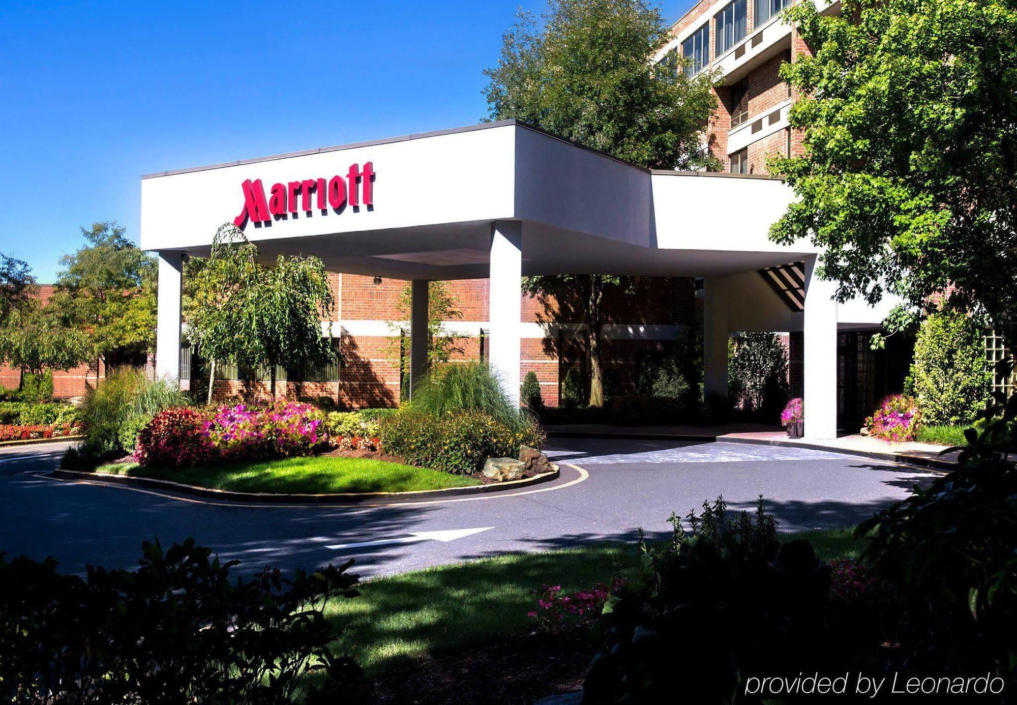 ทรัมบุล แมริออท เชลตัน Hotel Trumbull ภายนอก รูปภาพ