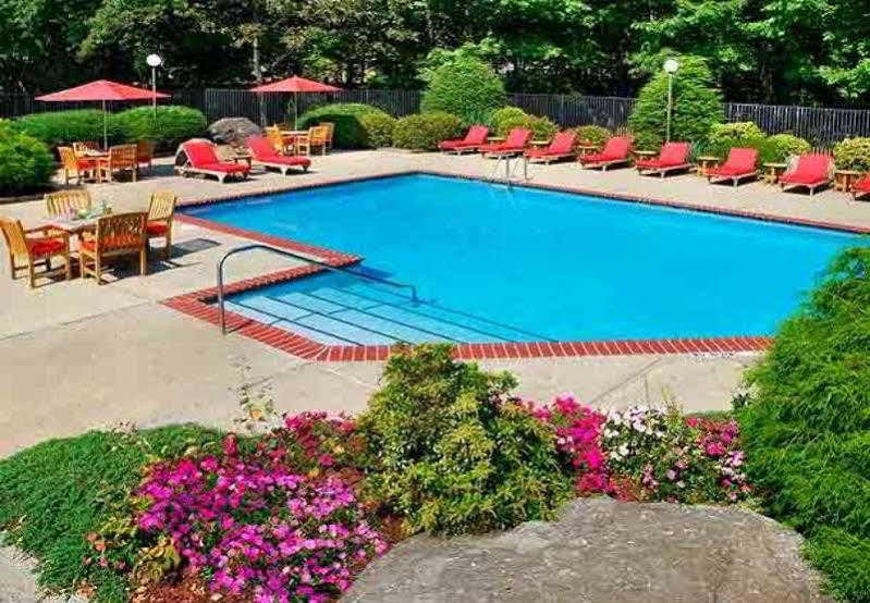 ทรัมบุล แมริออท เชลตัน Hotel Trumbull ภายนอก รูปภาพ